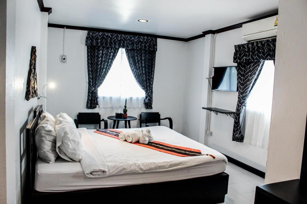 Vlodge&Vegetarian Vegan Hotel Chiang Mai Eksteriør bilde