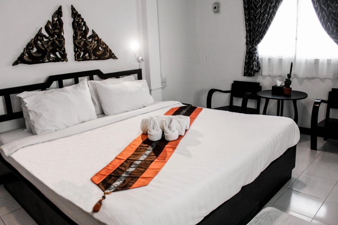 Vlodge&Vegetarian Vegan Hotel Chiang Mai Eksteriør bilde