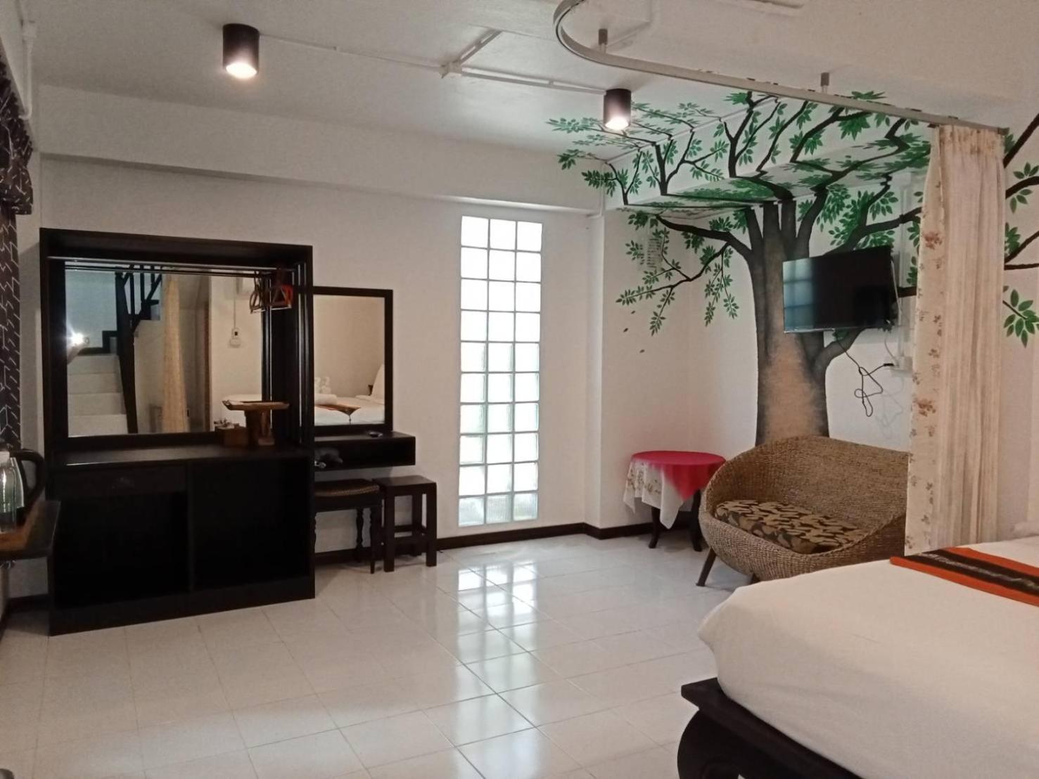 Vlodge&Vegetarian Vegan Hotel Chiang Mai Eksteriør bilde