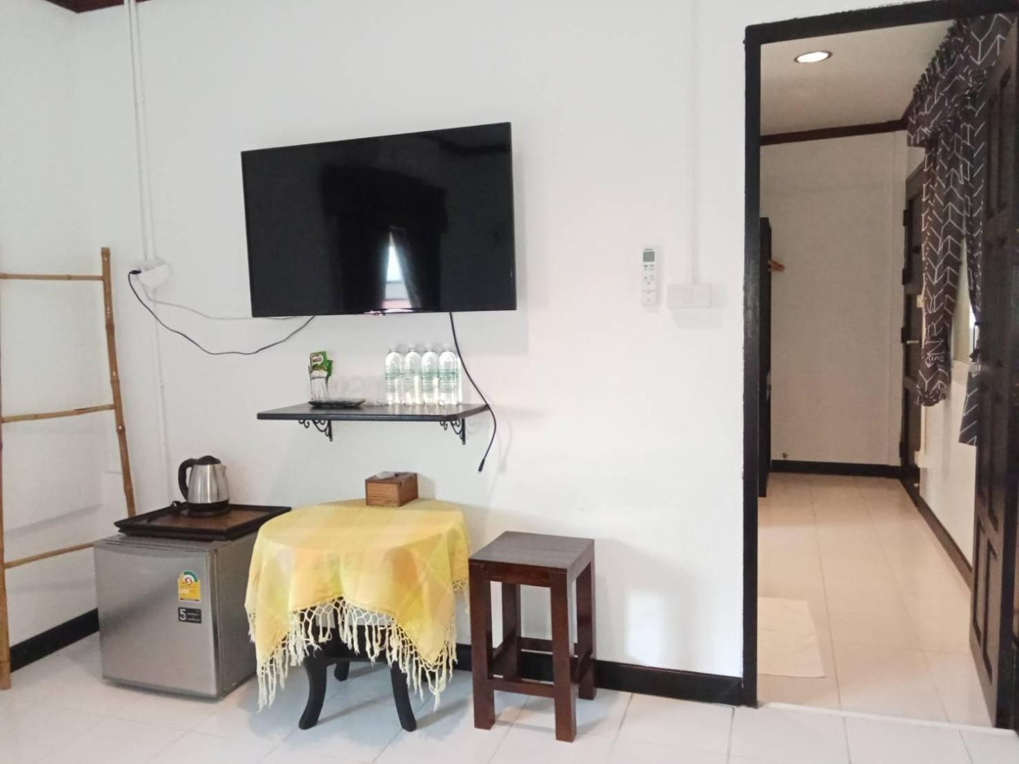 Vlodge&Vegetarian Vegan Hotel Chiang Mai Eksteriør bilde