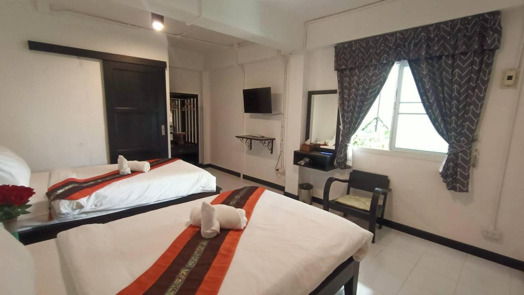 Vlodge&Vegetarian Vegan Hotel Chiang Mai Eksteriør bilde